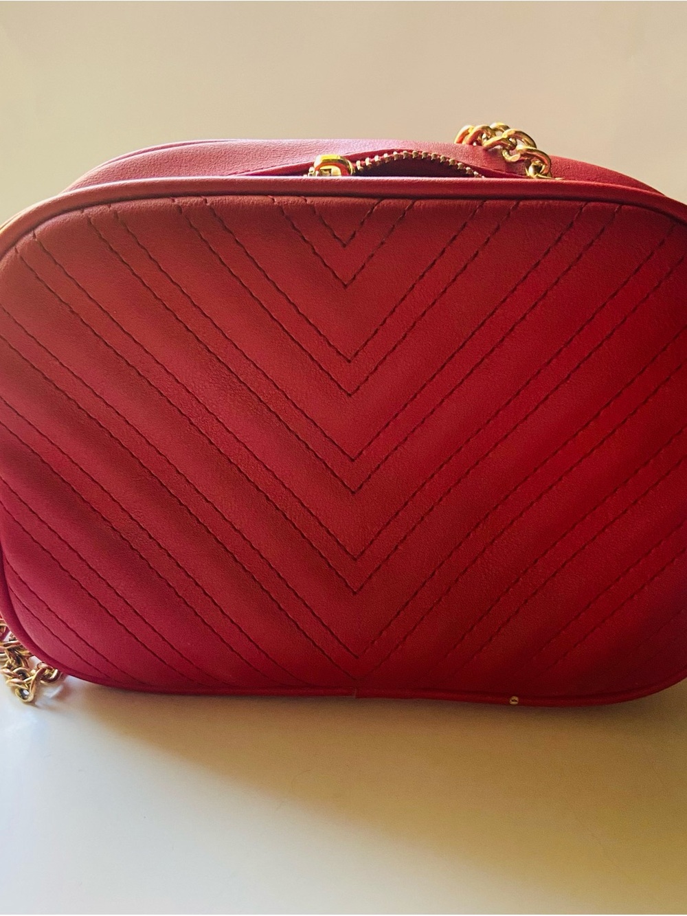 Red Quilted Chevron Crossbody, vegan leather, gold accents, excellent condition